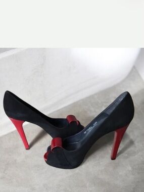 Stuart Whitman Suede Leather Patent Perp Toe Platform Heel Shoes Size 8M